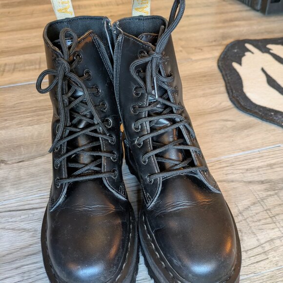 Dr. Martens Vegan Jadon II Boot Mono Platforms - Picture 6 of 11